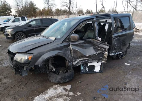 2018 Dodge Grand Caravan Gt z USA, uszkodzony, nr VIN 2C4RDGEG7JR299536